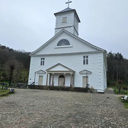 Villaer Family-friendly House In Old Town With 13 Beds *