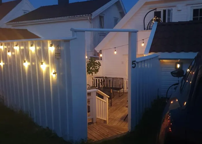 Villa Family-friendly House In Old Town With 13 Beds *