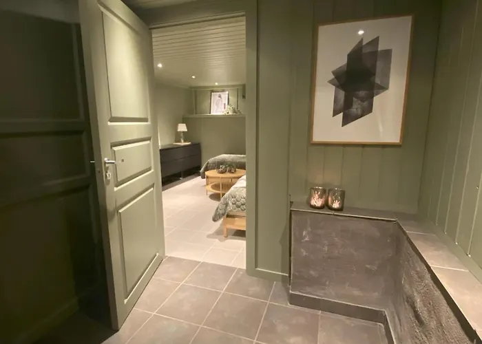 Family-friendly House In Old Town With 13 Beds Villa