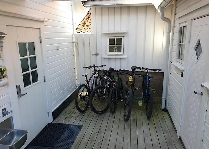 Family-friendly House In Old Town With 13 Beds Villa *