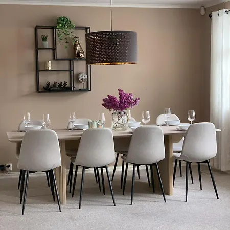 Villa Family-friendly House In Old Town With 13 Beds