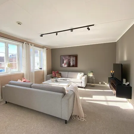 Family-friendly House In Old Town With 13 Beds