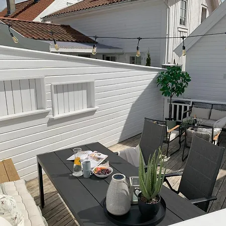 Family-friendly House In Old Town With 13 Beds *